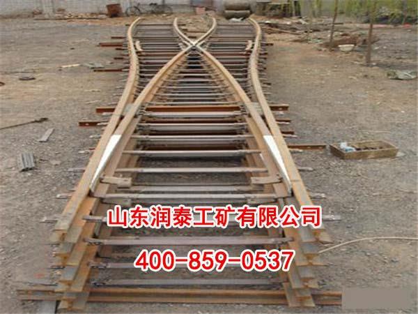 铺设方便、迅速，具有严格的制造、验收标准